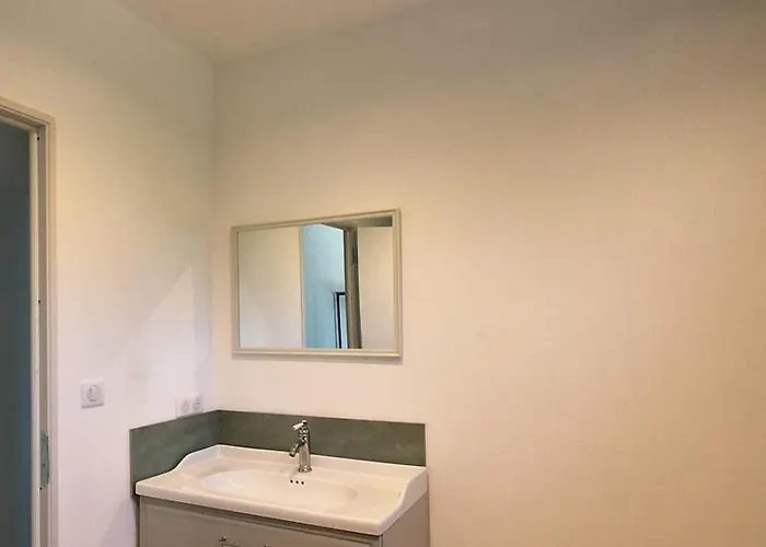 Holiday home Lumineux Entre Terre Et A 2min De La *